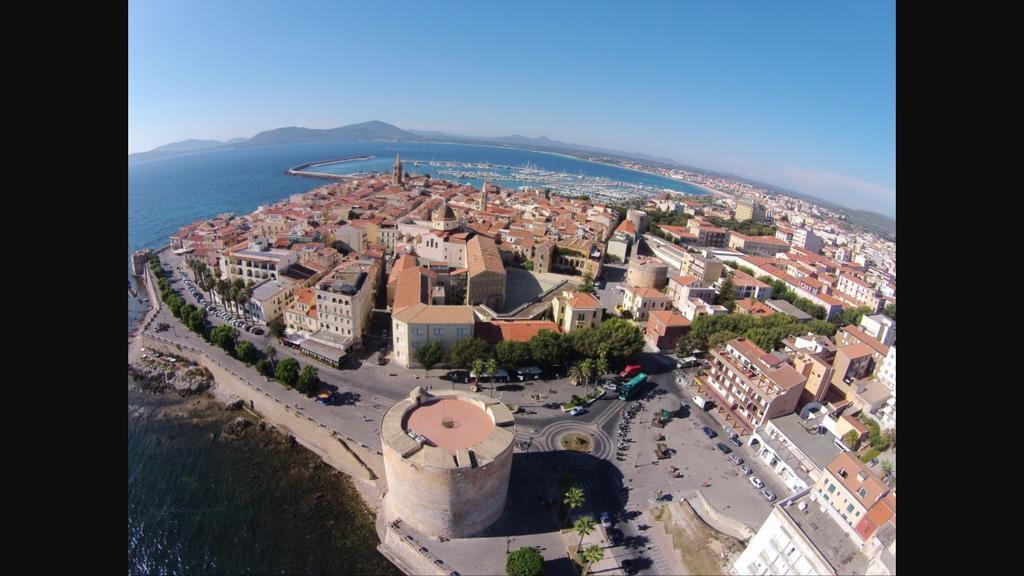 Cozy apartment Mati Alghero historic center Esterno foto